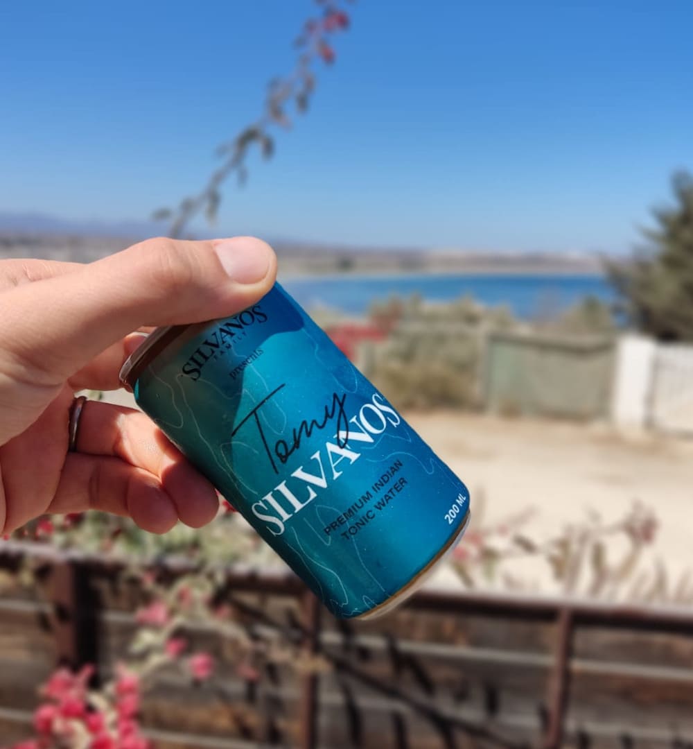 Pack gin con descuento - garden gin - agua tonica premium - mixologia - coctelería
