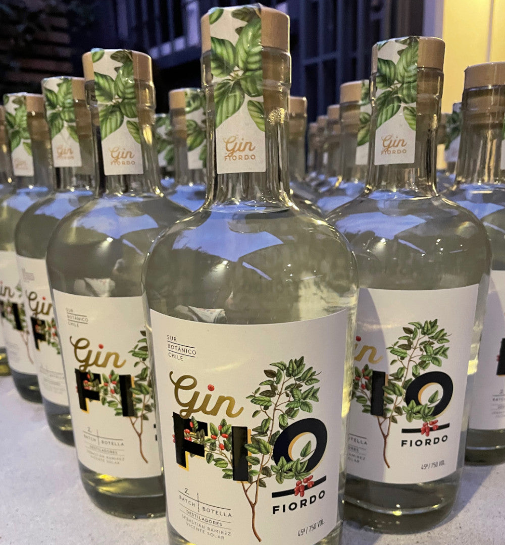 Gin chileno - gin fiordo - destilado artesanal - destileria de autor - bebidas de autor 